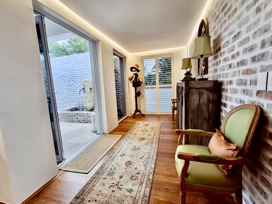 3 Bedroom Property for Sale in Grotto Bay Western Cape